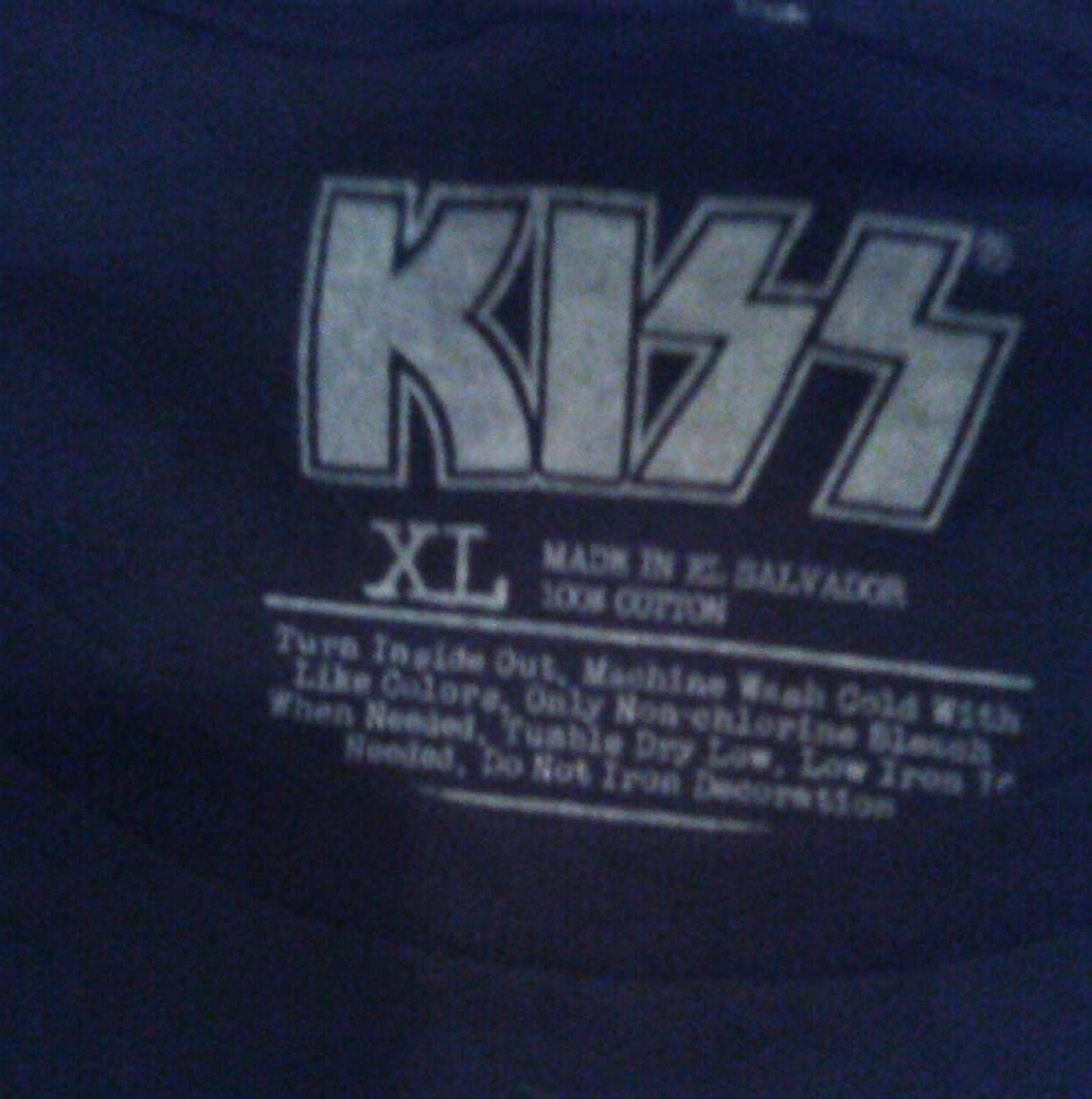 Brand new Kiss band graphic t-shirt - Picture 3 of 3